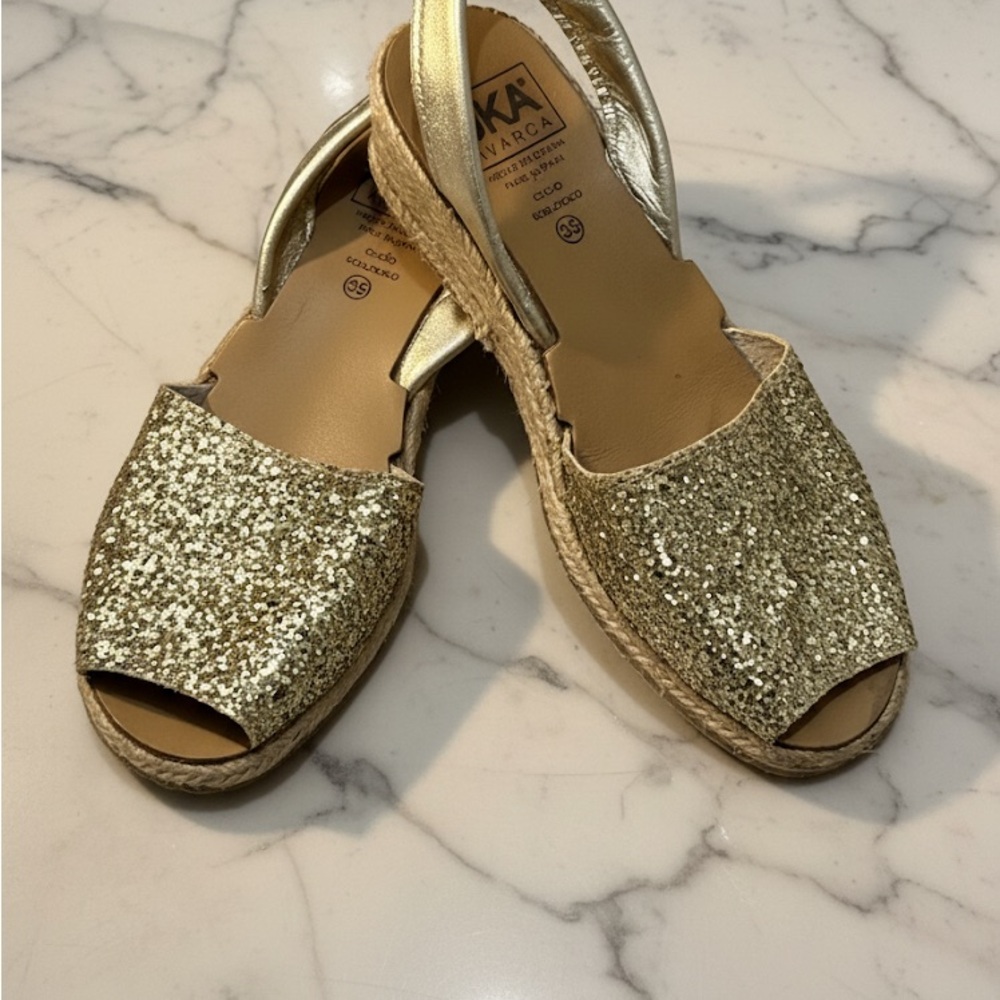 Spanish Women's Gold Glitter Espadrille Sandals